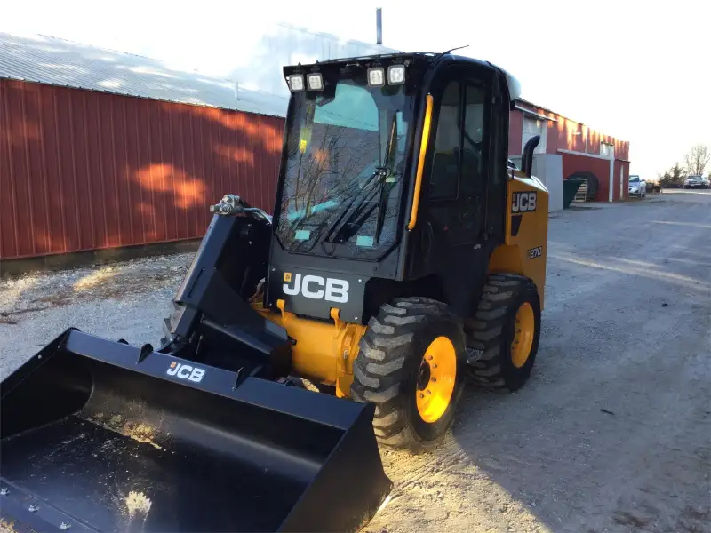 2024 JCB 270