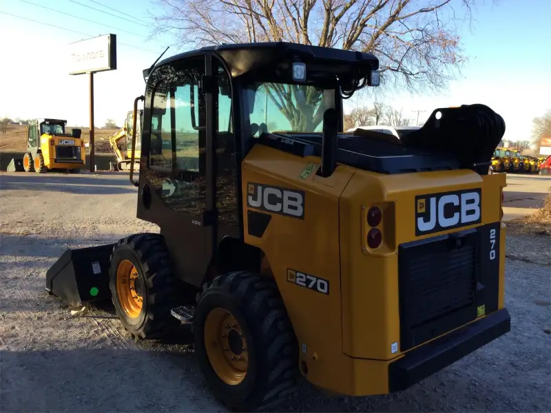 2024 JCB 270