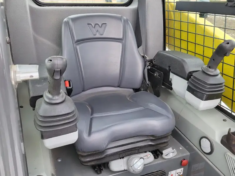 2023 WACKER NEUSON SW21