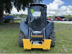 2018 DEERE 324E