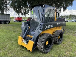 2018 DEERE 324E