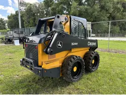 2018 DEERE 324E