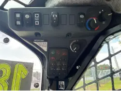 2018 DEERE 324E