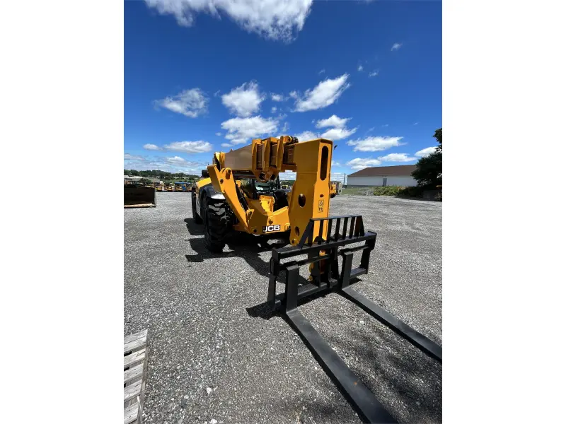 2024 JCB 510-56