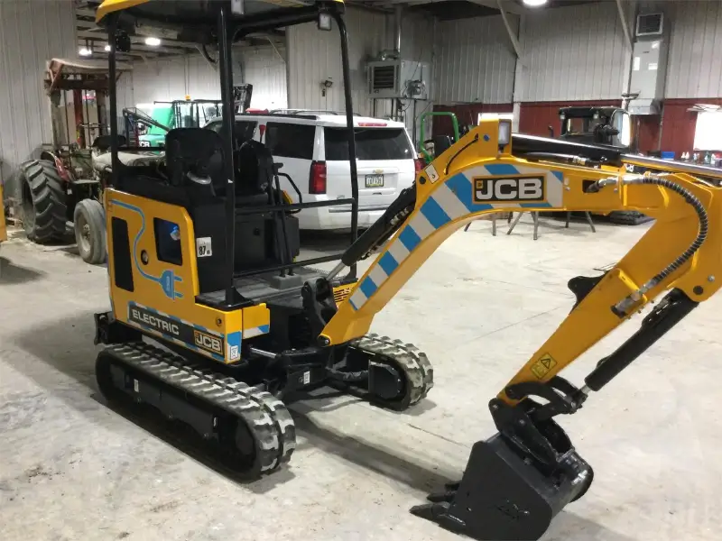 2023 JCB 19C-1E