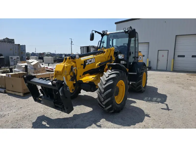 2022 JCB TM320