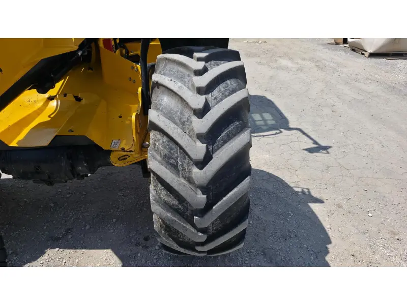 2022 JCB TM320