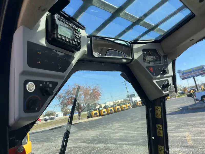 2022 JCB 270T