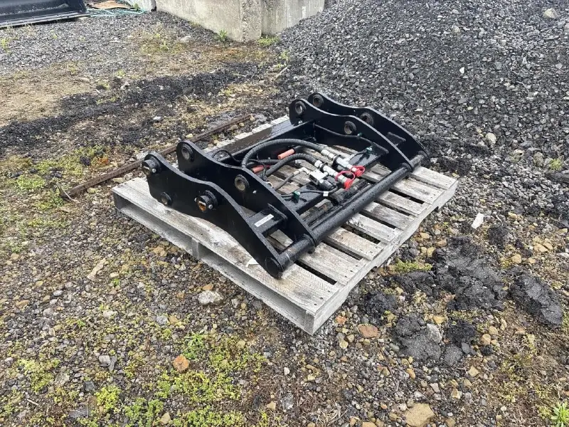 2025 JCB Attachment