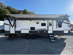 2020 Keystone Hideout 28BHS
