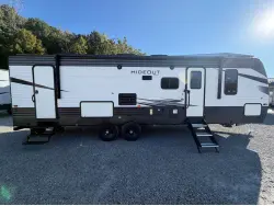 2020 Keystone Hideout 28BHS