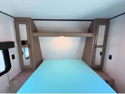 2020 Keystone Hideout 28BHS
