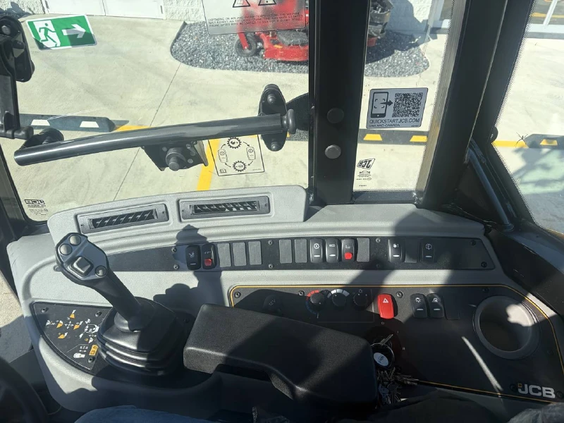 2026 JCB 409 AGRI