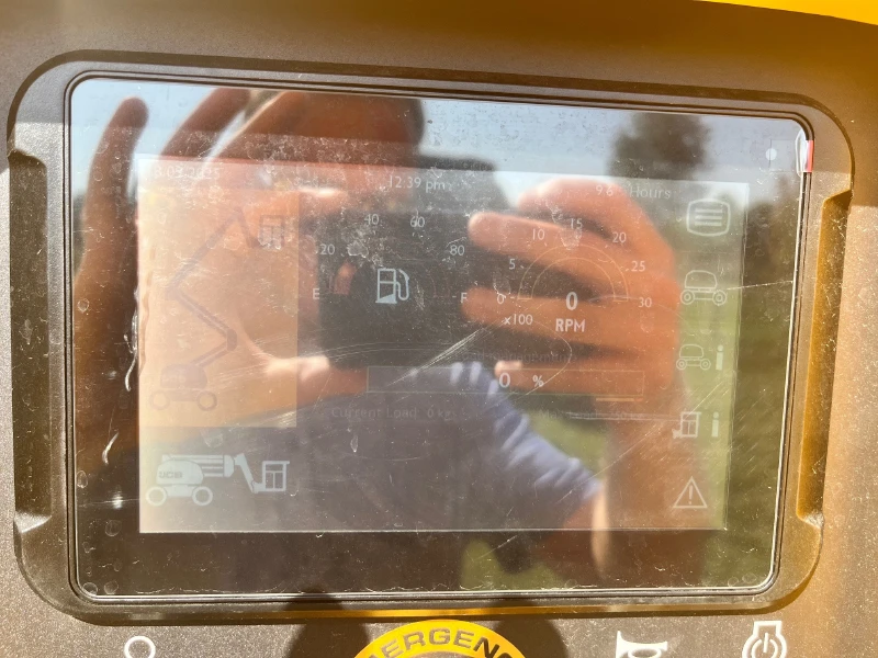 2024 JCB AJ48D