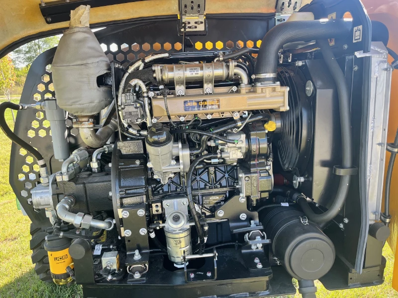 2024 JCB AJ48D