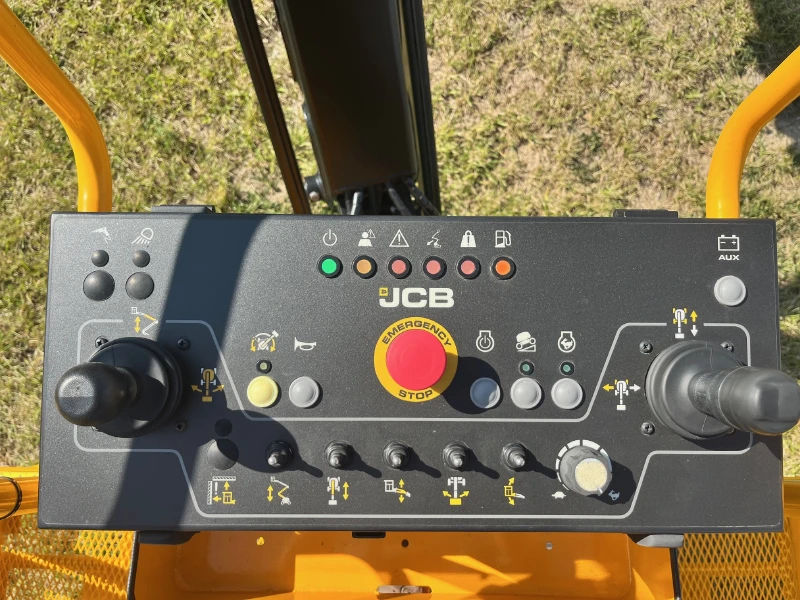 2024 JCB AJ48D