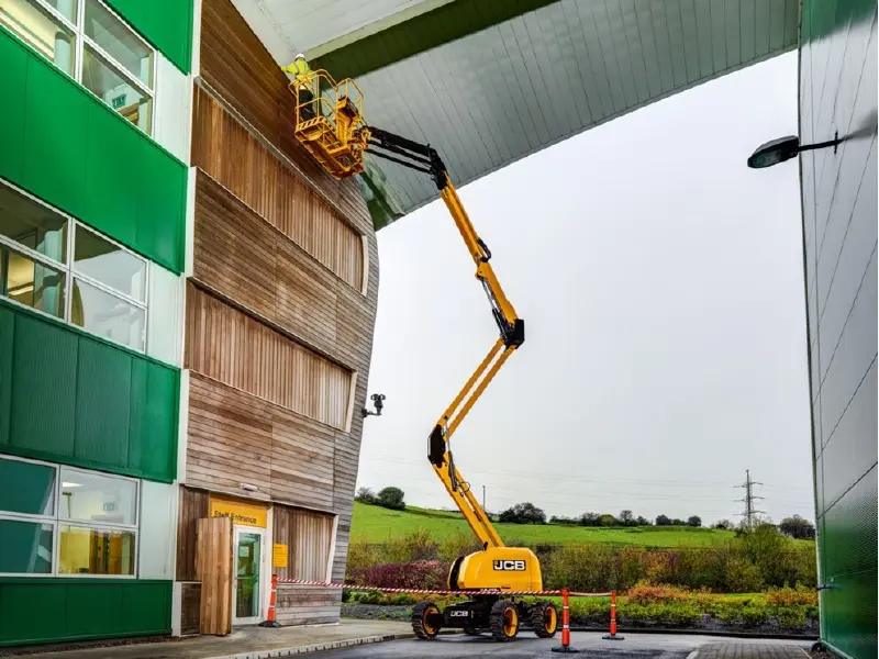 2024 JCB AJ48D