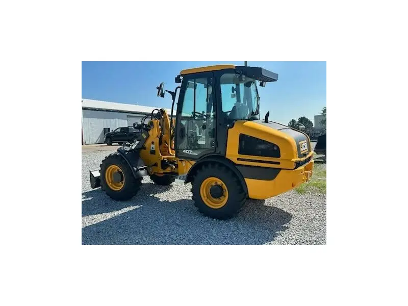 2023 JCB 407 AGRI