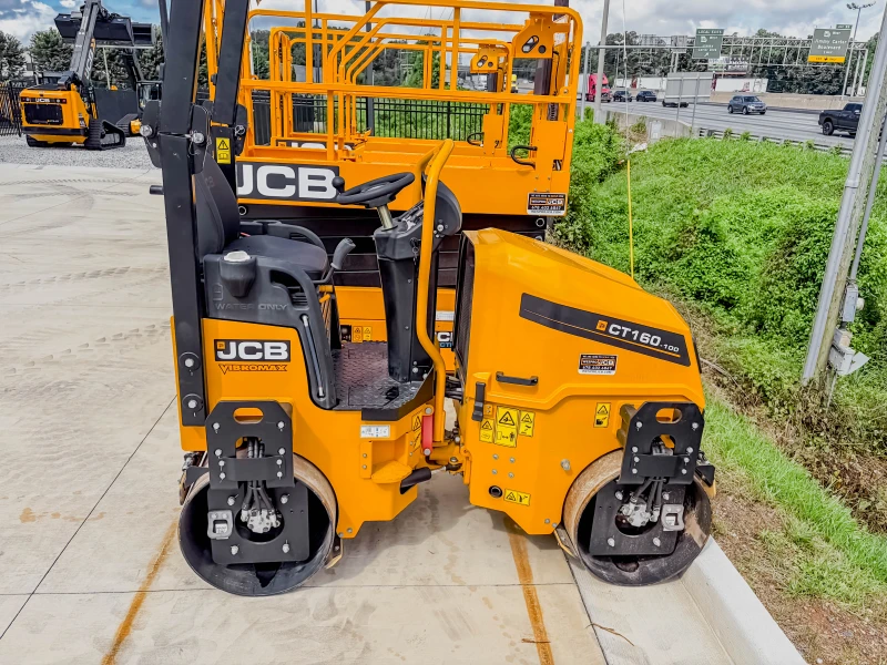 2026 JCB CT160