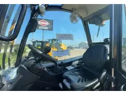 2023 JCB 77-52D