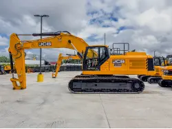 2026 JCB 370X