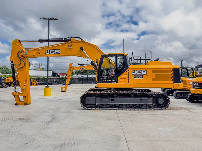 2026 JCB 370X