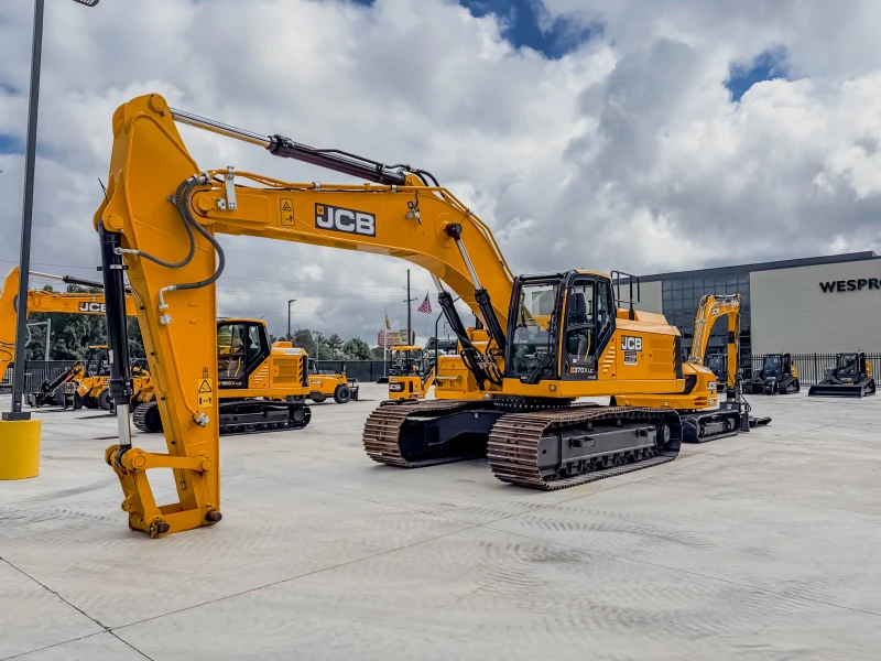 2026 JCB 370X
