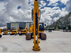 2026 JCB 370X