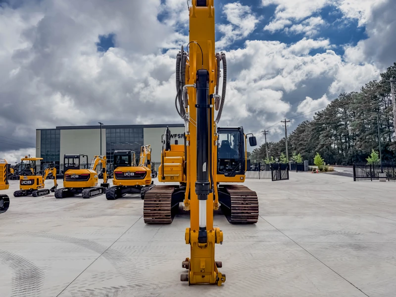 2026 JCB 370X