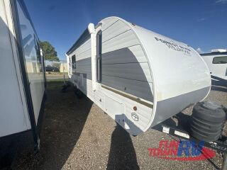 2025 FOREST RIVER WILDWOOD X-LITE 25ICE