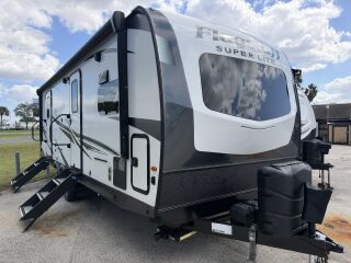 2022 FOREST RIVER FLAGSTAFF SUPER LITE 26FKBS