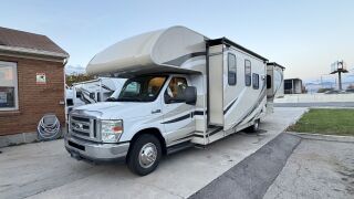 2016 THOR MOTOR COACH CHATEAU 29G
