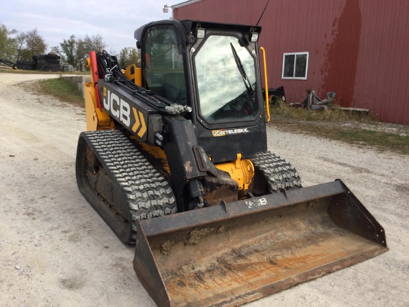 2019 JCB 3TS-8T