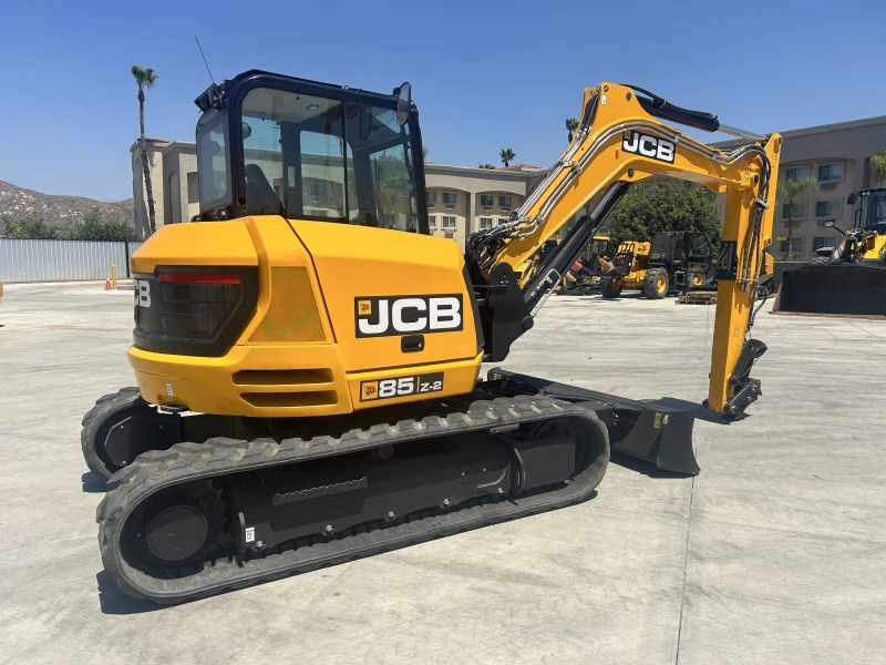 2026 JCB 85Z-2