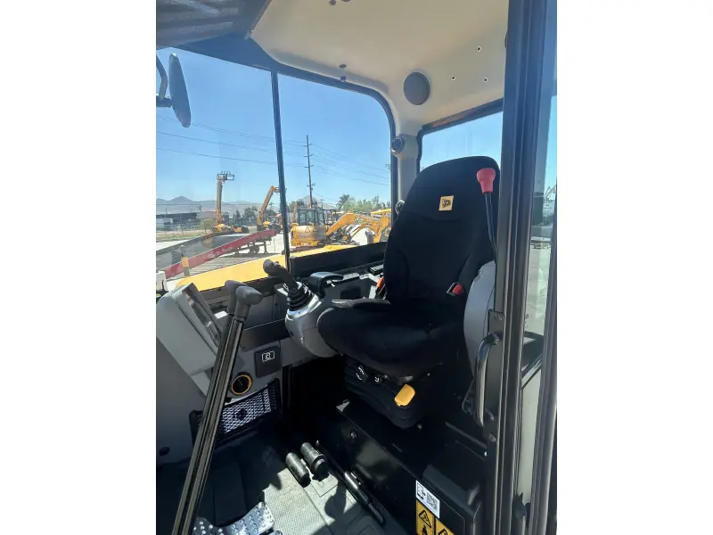 2026 JCB 85Z-2