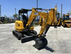 2025 JCB 35z