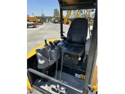 2025 JCB 35z