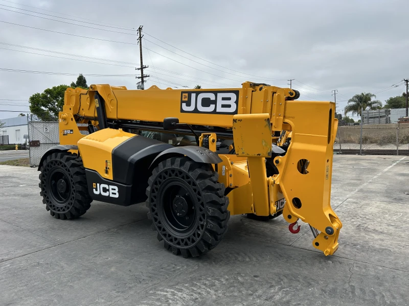 2026 JCB 512-56