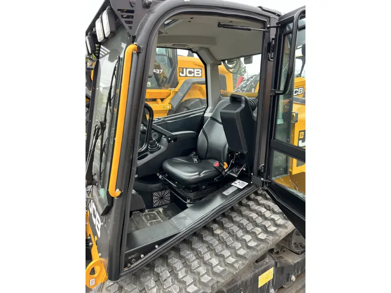 2026 JCB 3TS-8T