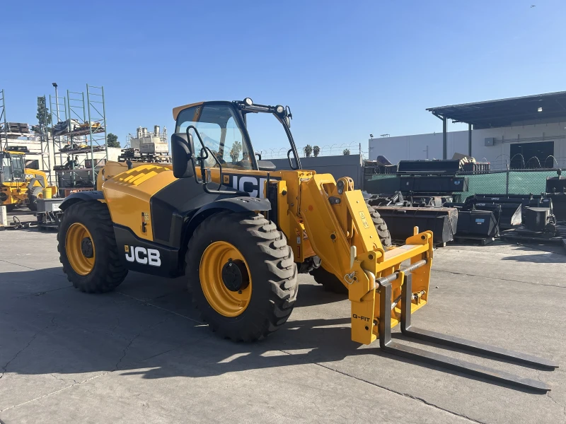 2025 JCB 509-23 TC