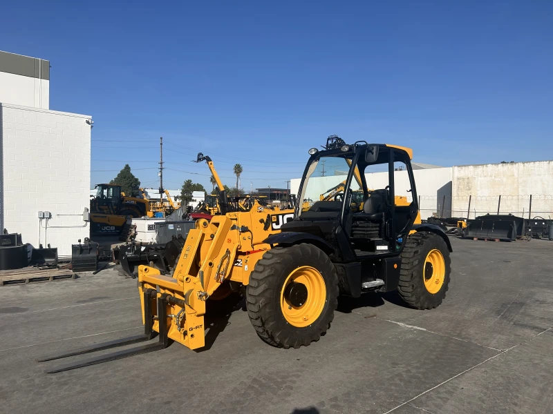 2025 JCB 509-23 TC