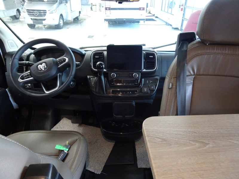 2027 WINNEBAGO TRAVATO 59KL