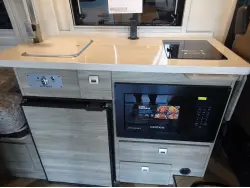 2027 WINNEBAGO TRAVATO 59KL