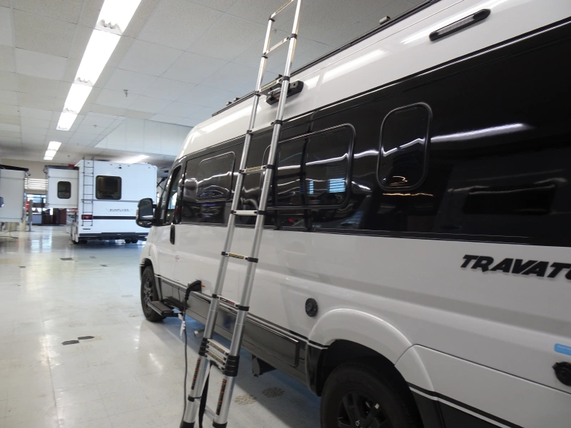 2027 WINNEBAGO TRAVATO 59KL
