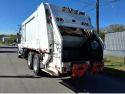 2010 FREIGHTLINER M2