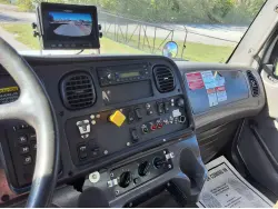 2010 FREIGHTLINER M2