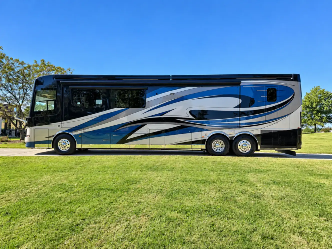 Used 2018 Newmar King Aire 4534 For Sale in Harrodsburg, KY ...