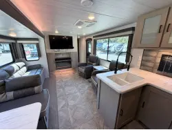 2024 Forest River Salem Platinum 27RKX
