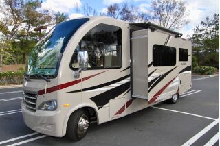 2015 THOR MOTOR COACH AXIS 24.1