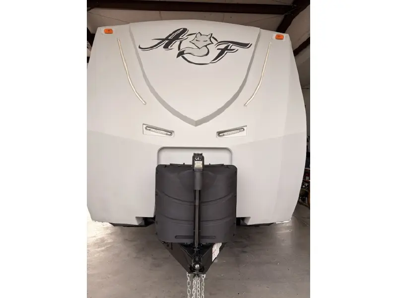 2018 NORTHWOOD MFG ARCTIC FOX 28 F